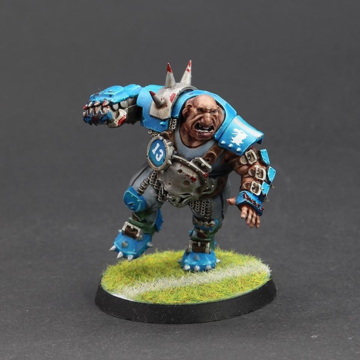 Blood Bowl Ogre par Evil's God Painting - https://www.facebook.com/evilsgodpainting